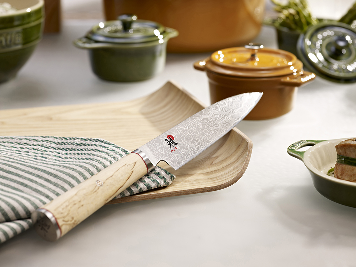 Noże uniwersalne, japońskiej marki Miyabi, są dobrymi pomocnikami w kuchni