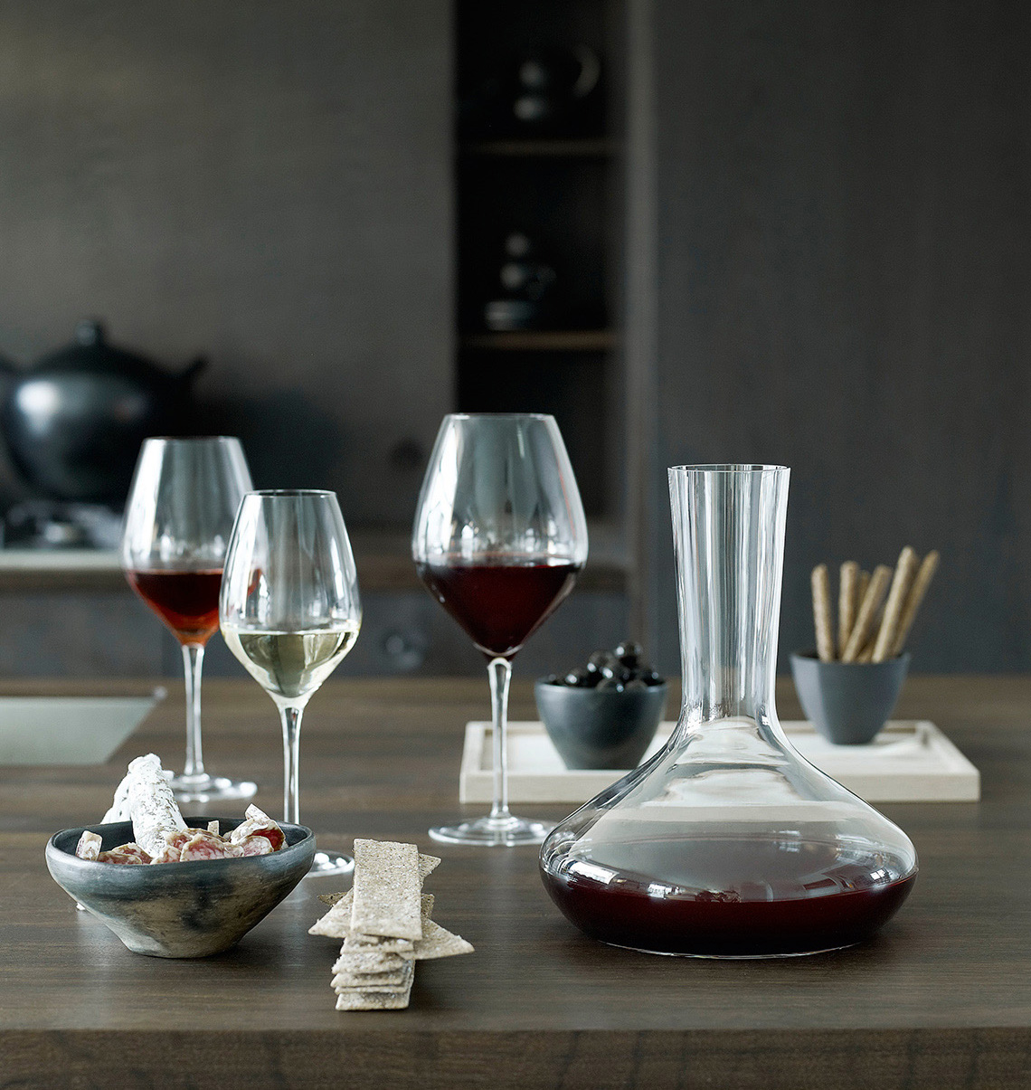 Dostojne, eleganckie kieliszki do wina – szklane arcydzieła marki Holmegaard